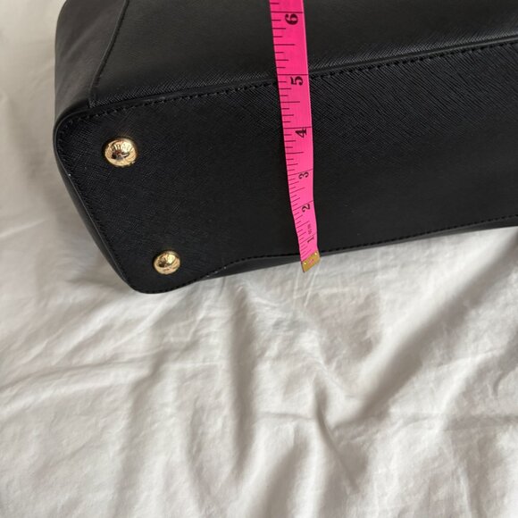 Michael Kors Jet Set Black Large Saffiano Leather Top-Zip Tote Bag - Picture 4 of 10